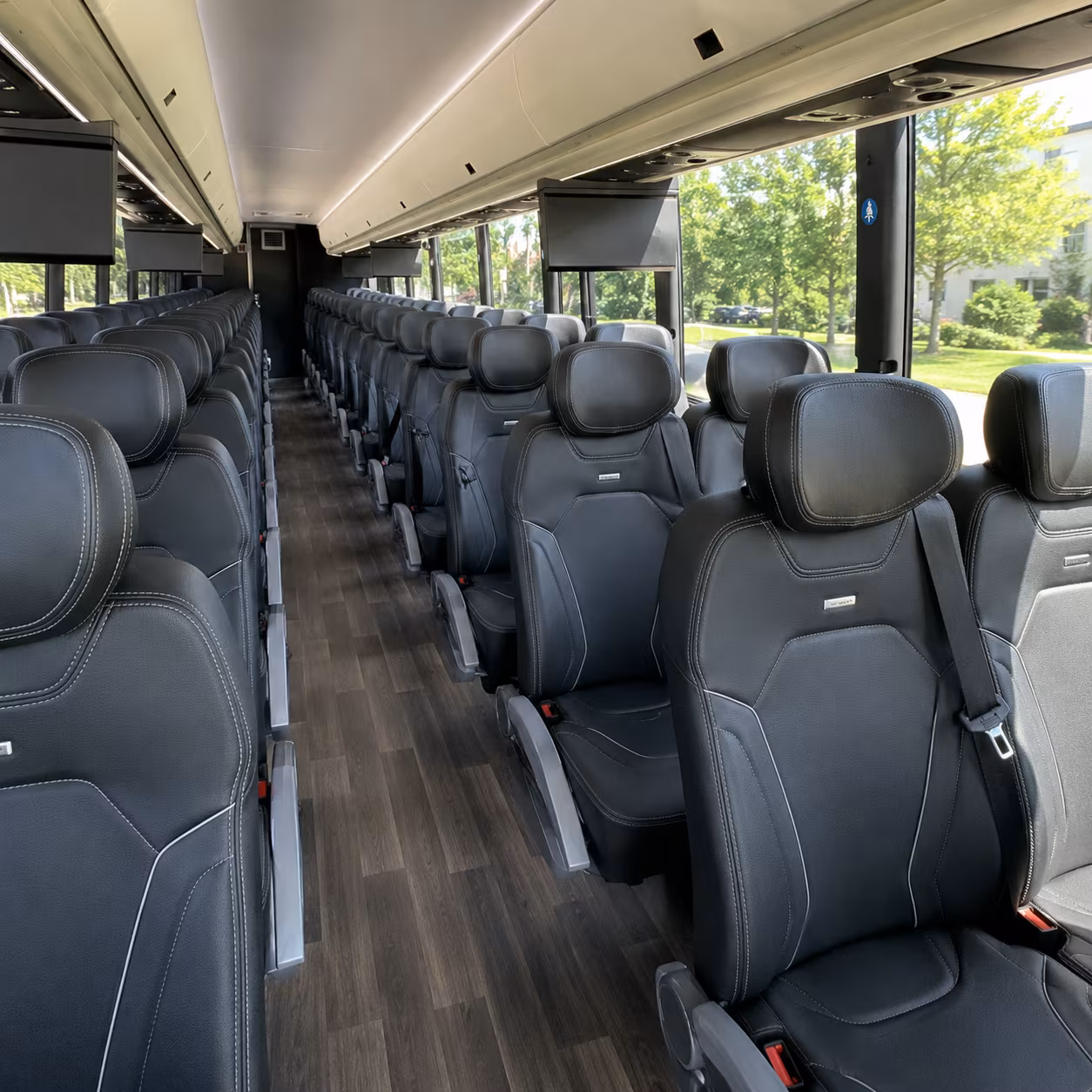 las vegas charter bus rentals for museums and educational attractions