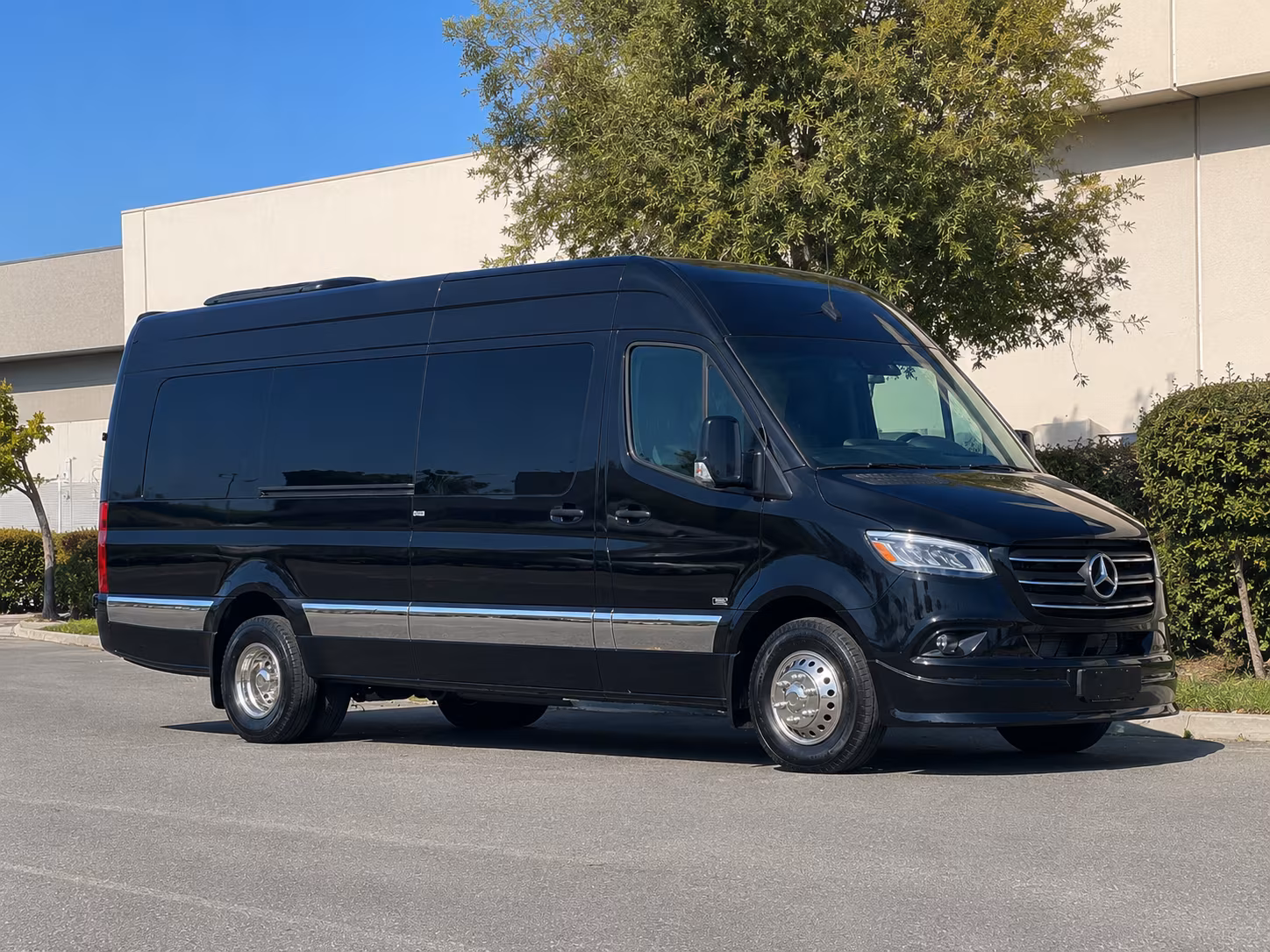 phoenix employee shuttle bus rentals