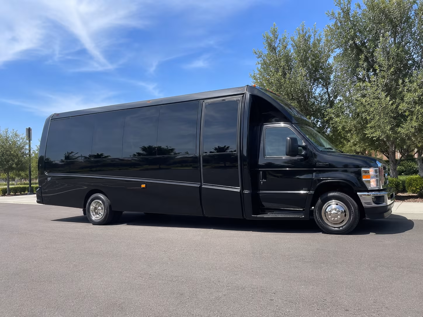 shuttle your guests between salt lake city hotels and your millcreek reception